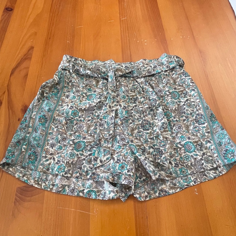 Cienna‎ Designs Boho Floral Elastic Waist Tie Front Shorts Size L Festival Beach